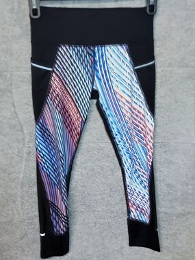 Athleta Mosaic Relay Cropped Leggings